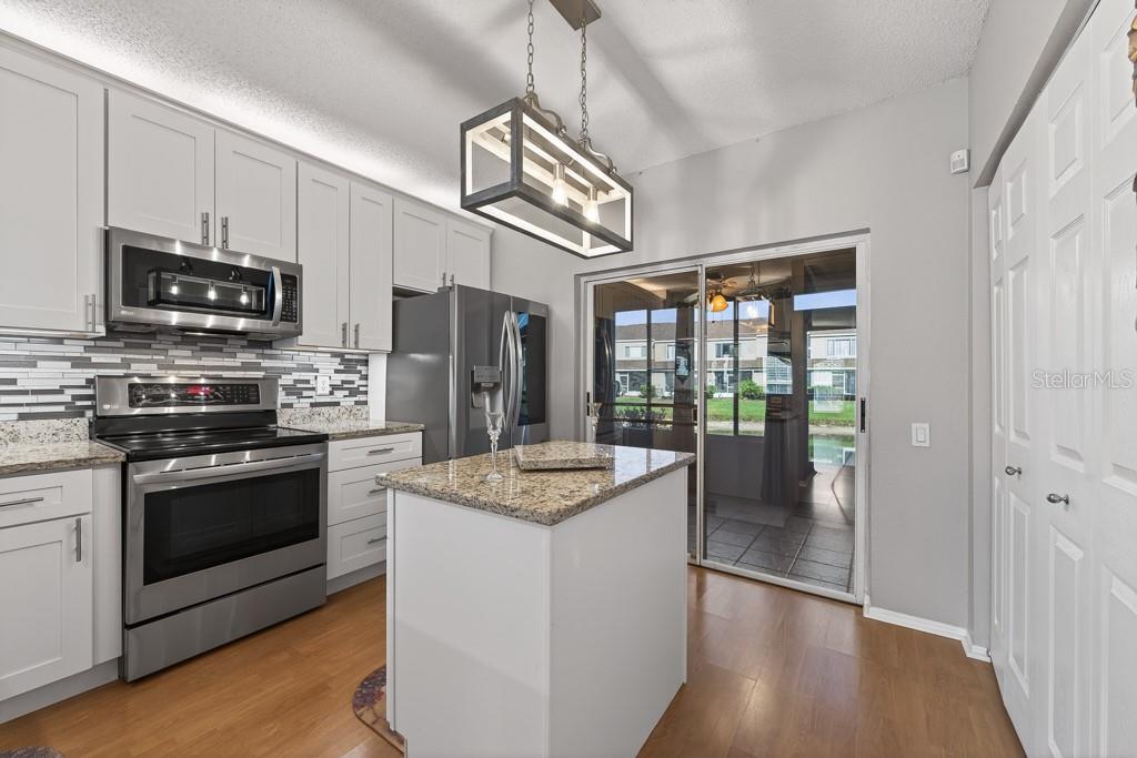 Image 8 of 42 For 6353 Bayside Key Drive