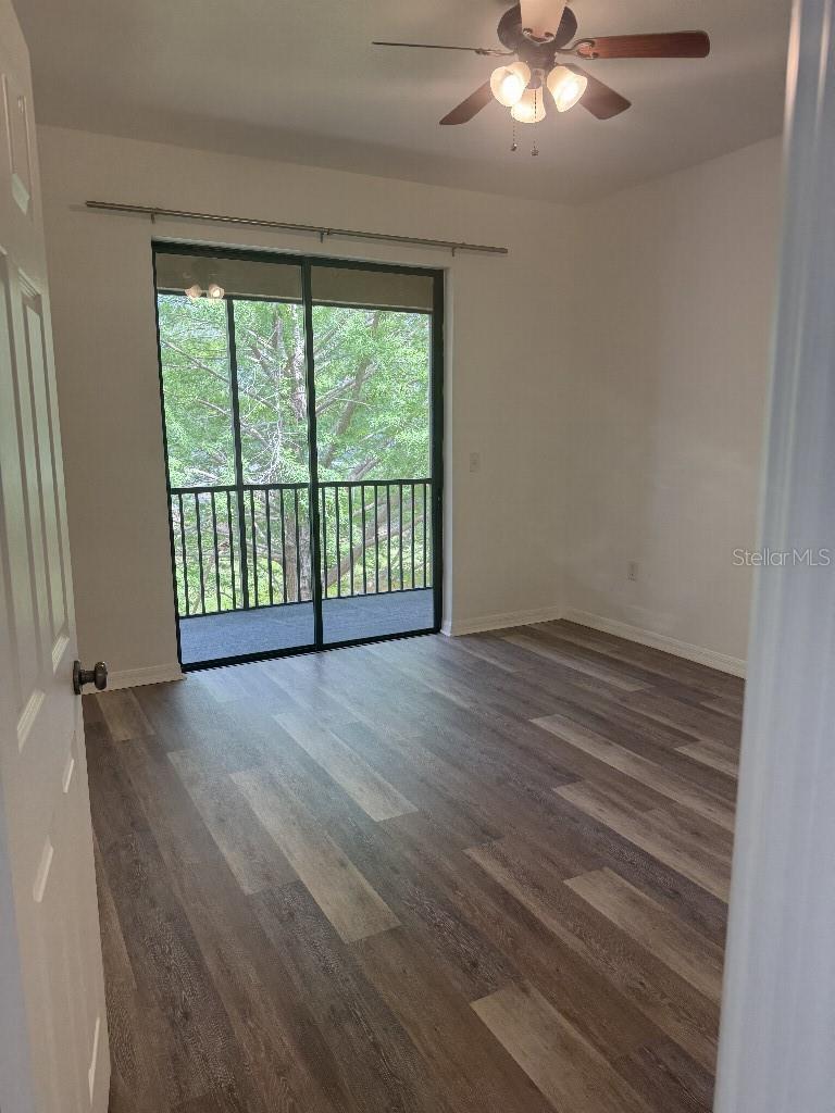 Image 12 of 26 For 4101 Via Piedra Circle 10-201