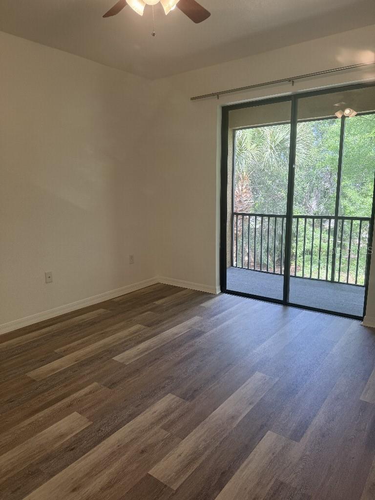 Image 13 of 26 For 4101 Via Piedra Circle 10-201