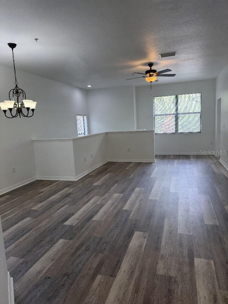 Image 5 of 26 For 4101 Via Piedra Circle 10-201
