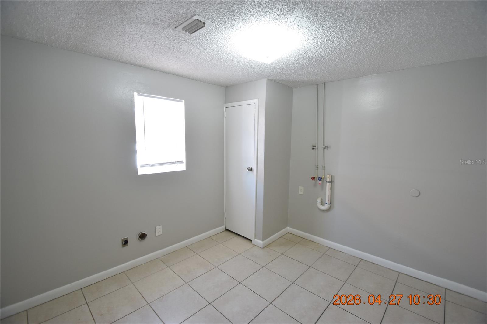 Image 16 of 44 For 3667 Sugarcreek Drive