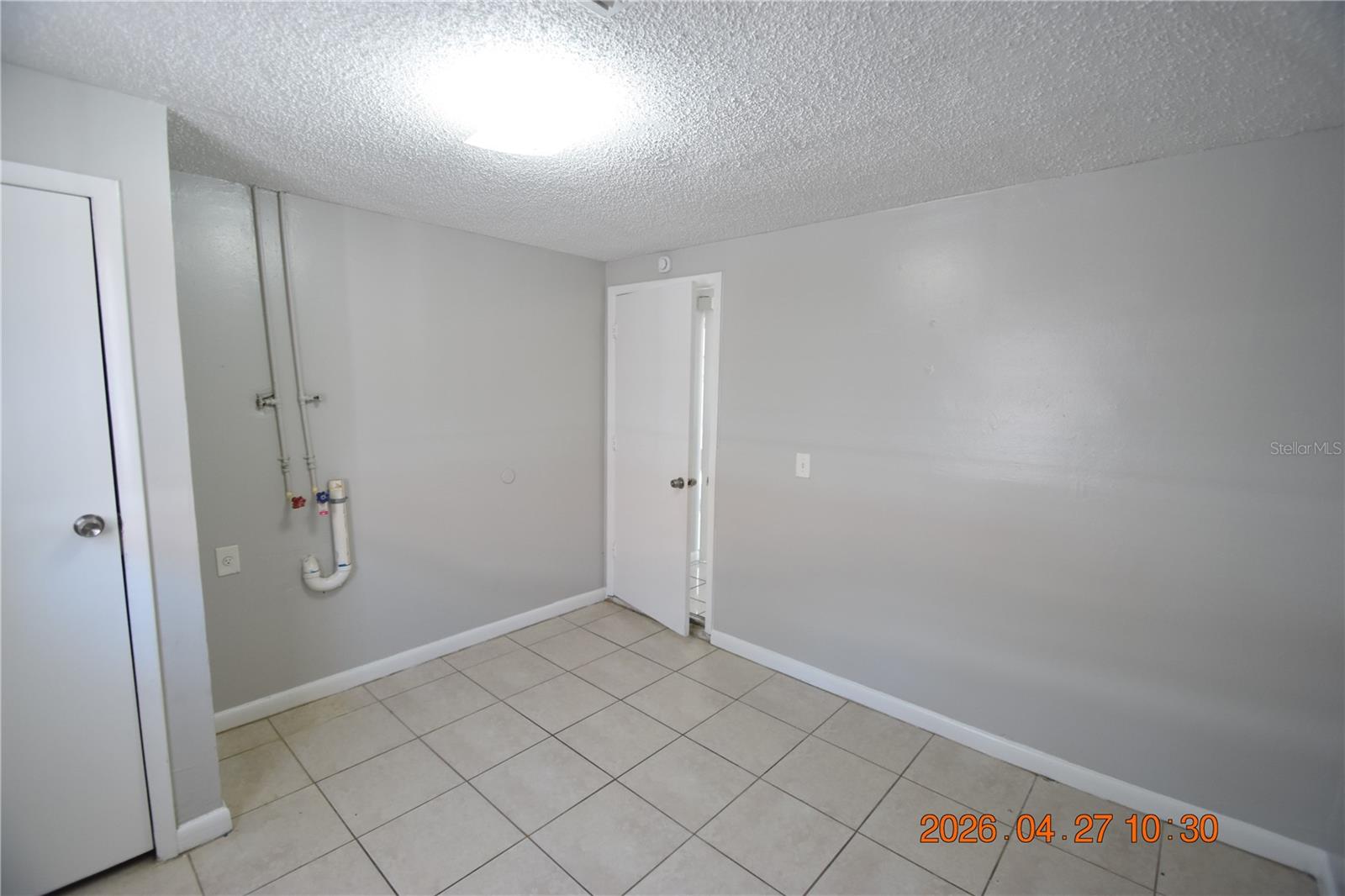 Image 17 of 44 For 3667 Sugarcreek Drive