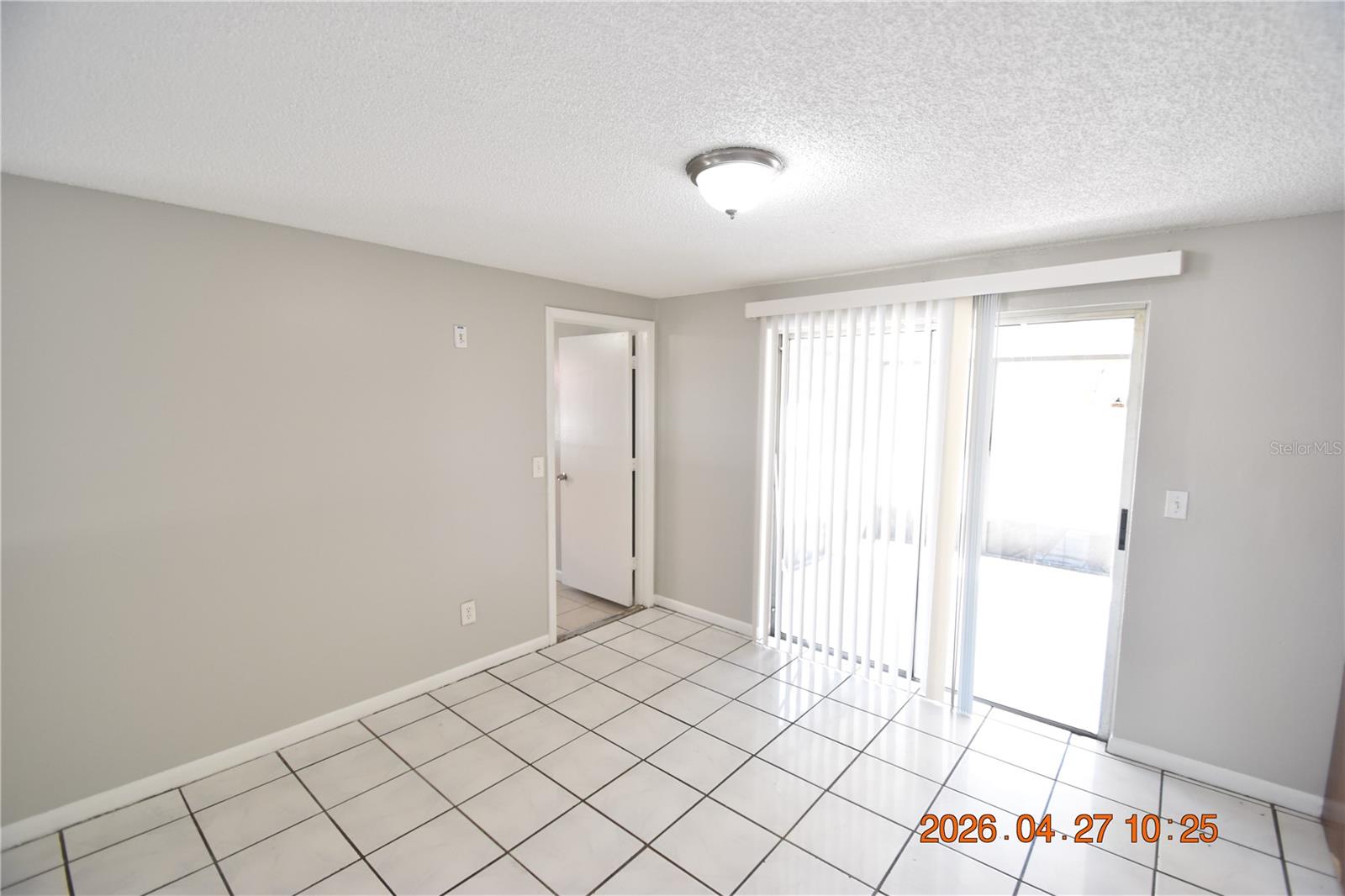 Image 8 of 44 For 3667 Sugarcreek Drive