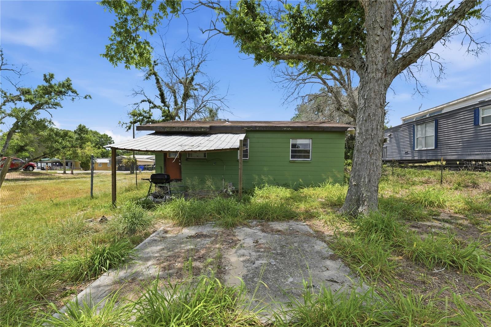 Image 17 of 19 For 4610 Weeping Willow Avenue