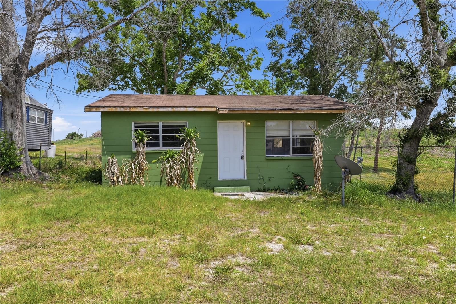 Image 2 of 19 For 4610 Weeping Willow Avenue