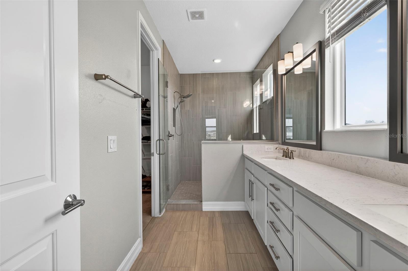 Image 45 of 74 For 4588 San Martino Drive