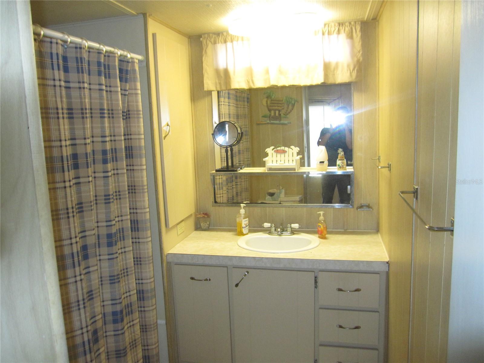 Image 24 of 34 For 39015 Hillcrest Drive