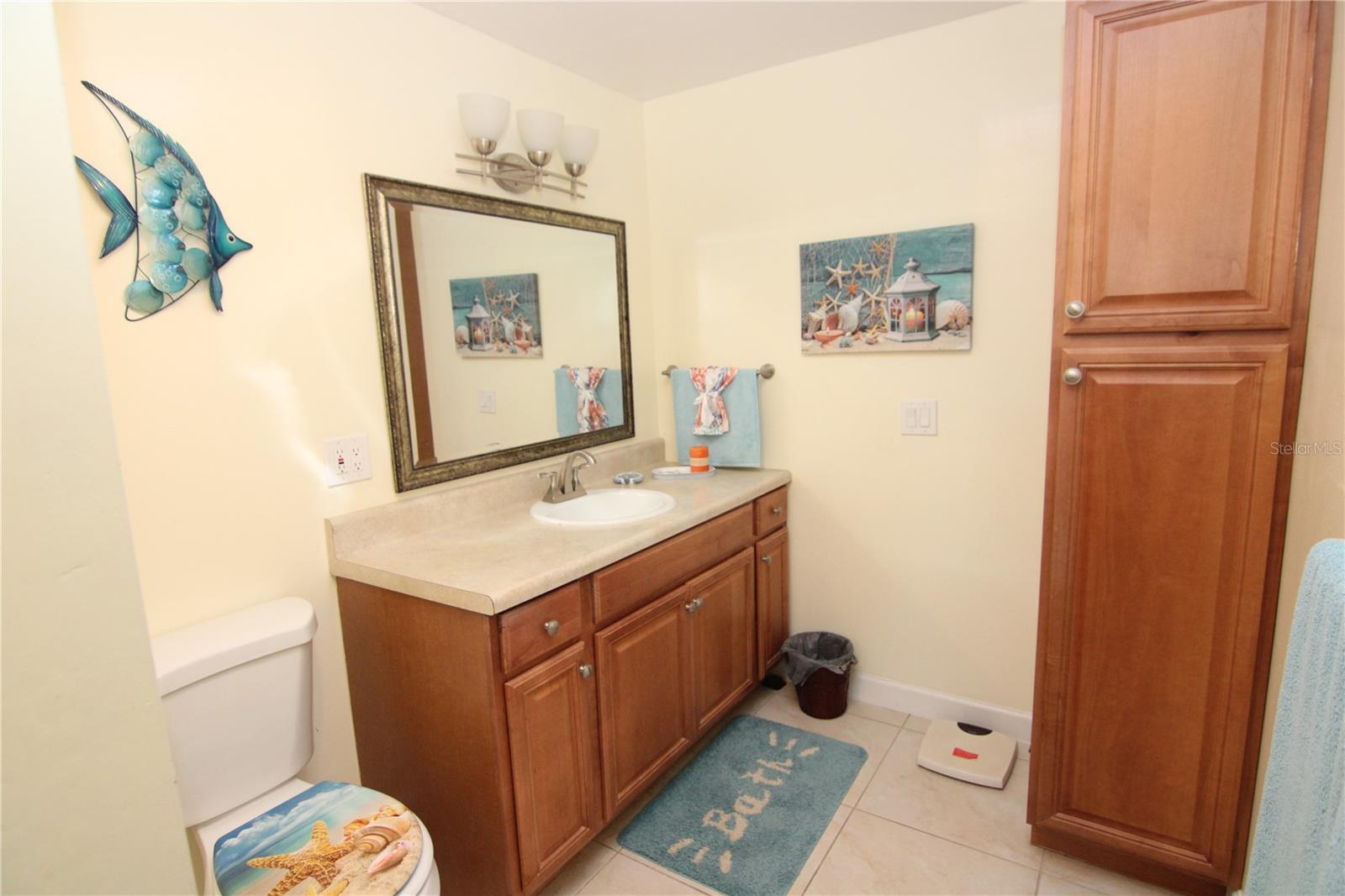 Image 16 of 27 For 1207 Lakehouse Court 1207