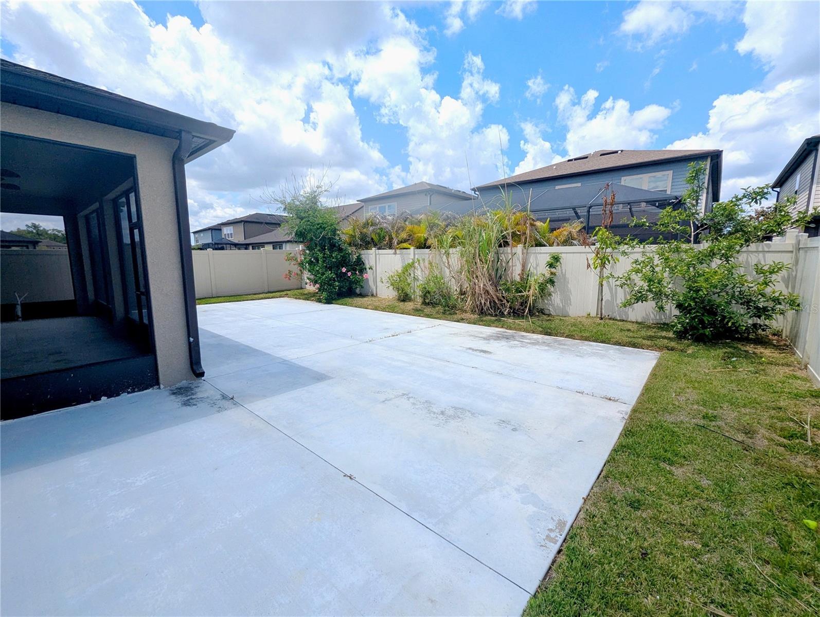 Image 21 of 36 For 18810 Birchwood Groves Drive
