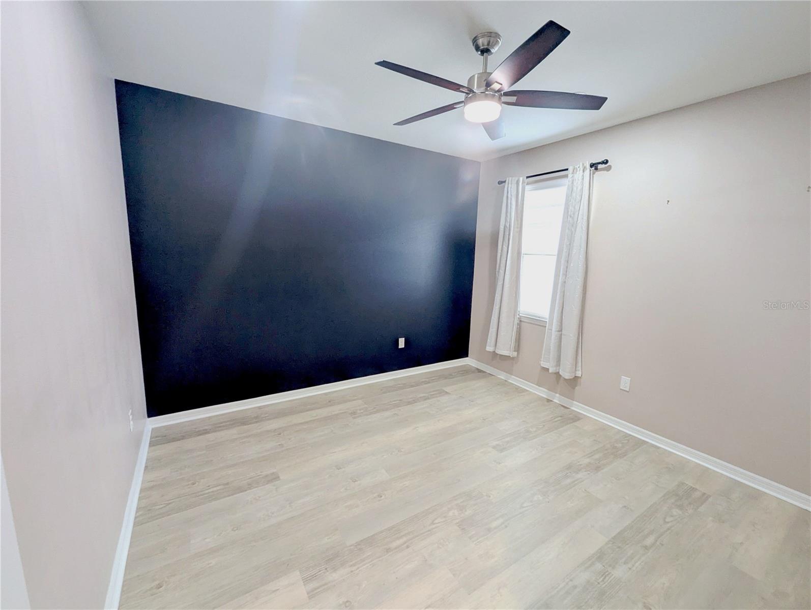 Image 28 of 36 For 18810 Birchwood Groves Drive