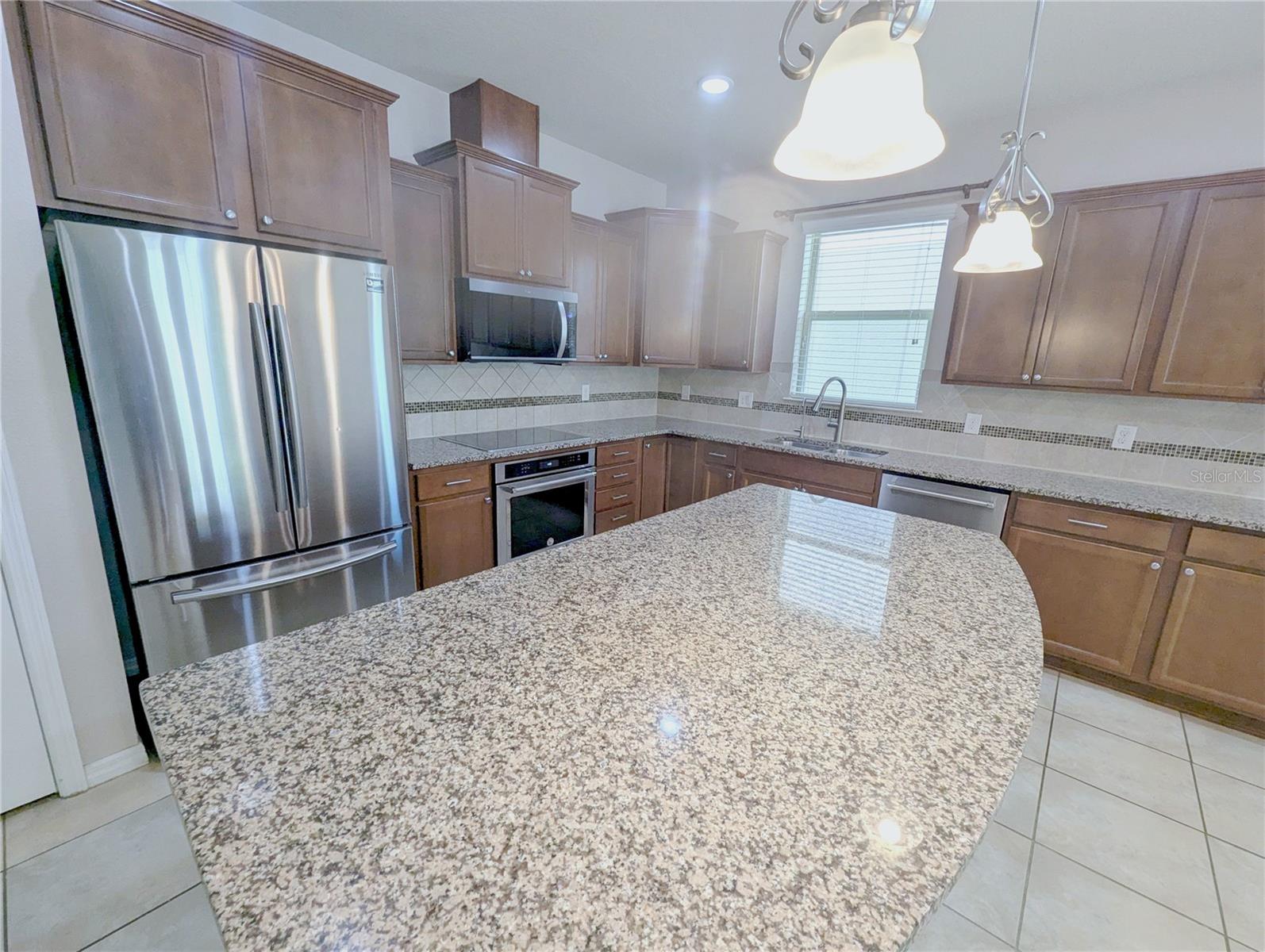 Image 5 of 36 For 18810 Birchwood Groves Drive