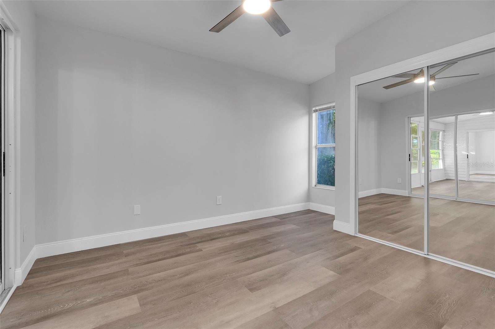 Image 16 of 39 For 25212 Clifford Hill