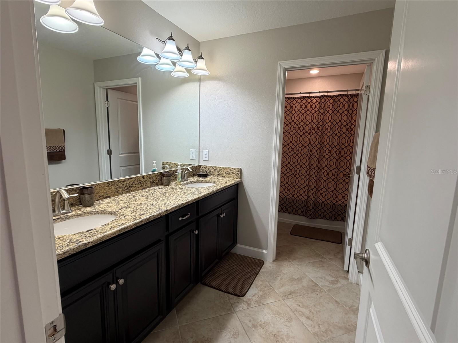 Image 14 of 18 For 13905 Roseate Tern Lane