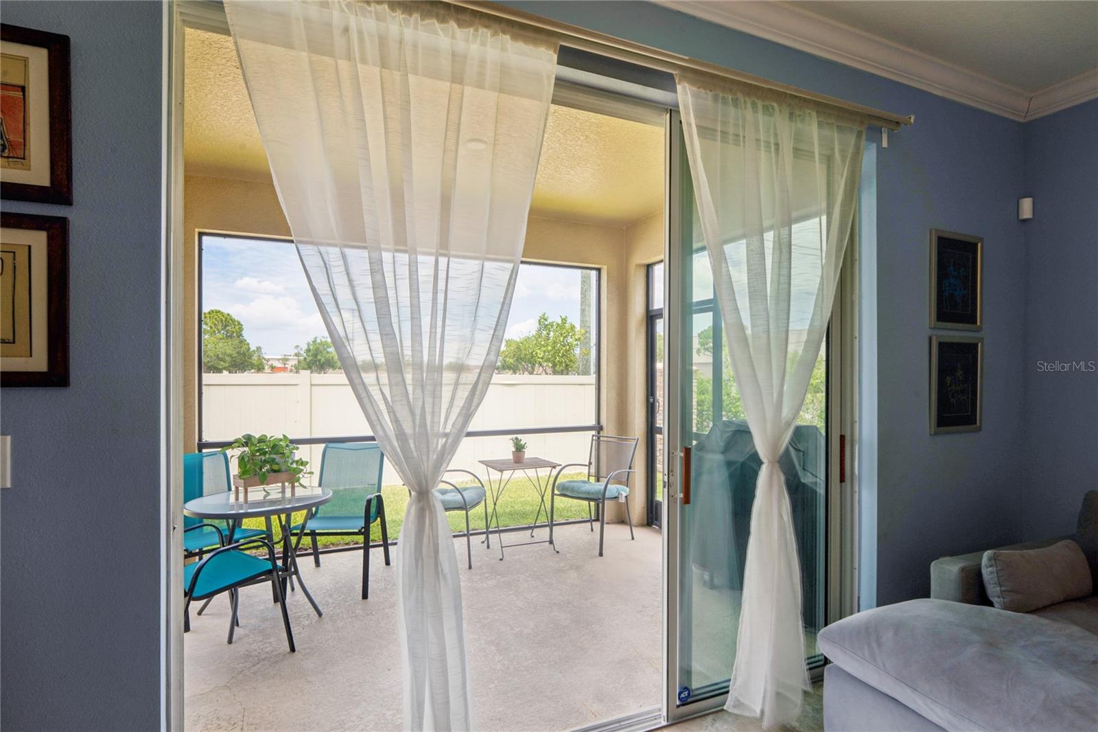 Image 18 of 52 For 4043 69th Terrace N