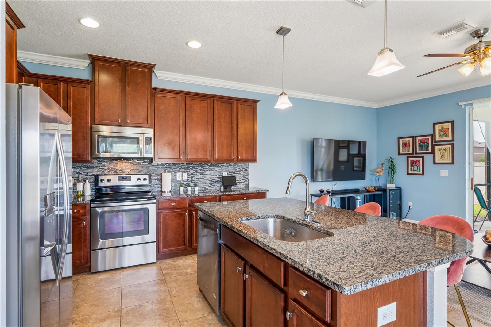 Image 22 of 52 For 4043 69th Terrace N