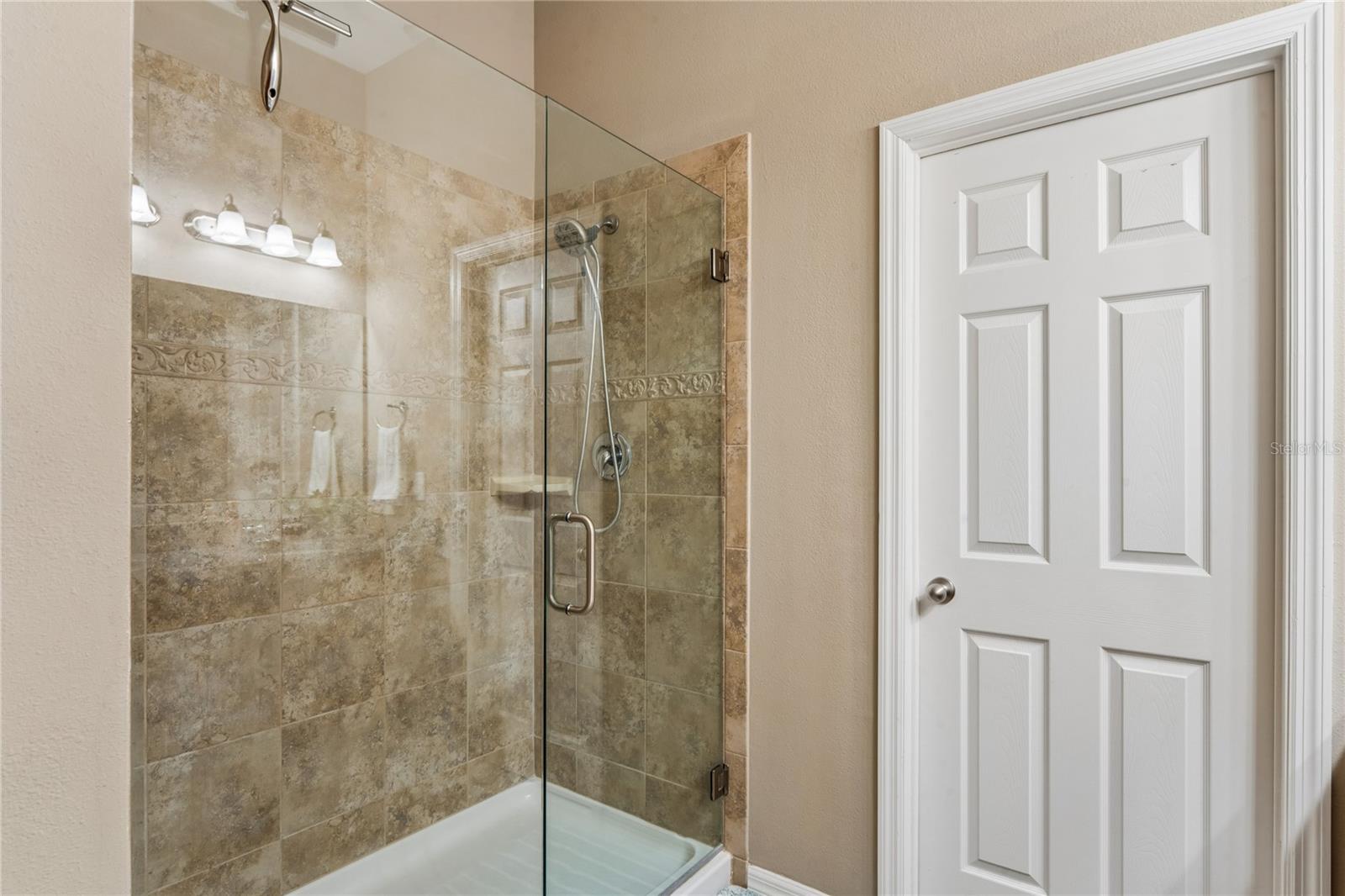 Image 33 of 52 For 4043 69th Terrace N