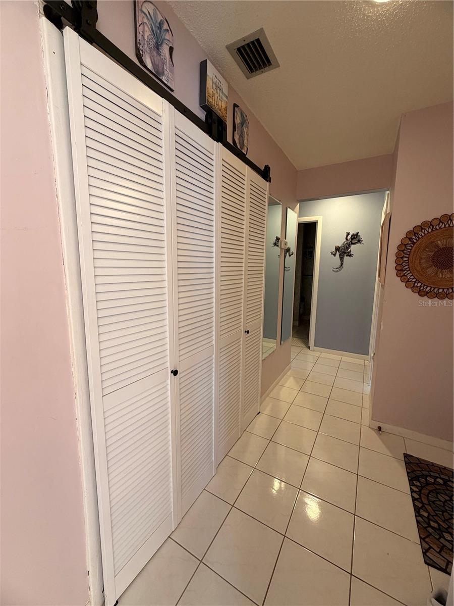 Image 10 of 40 For 428 Windrush Bay Drive 428