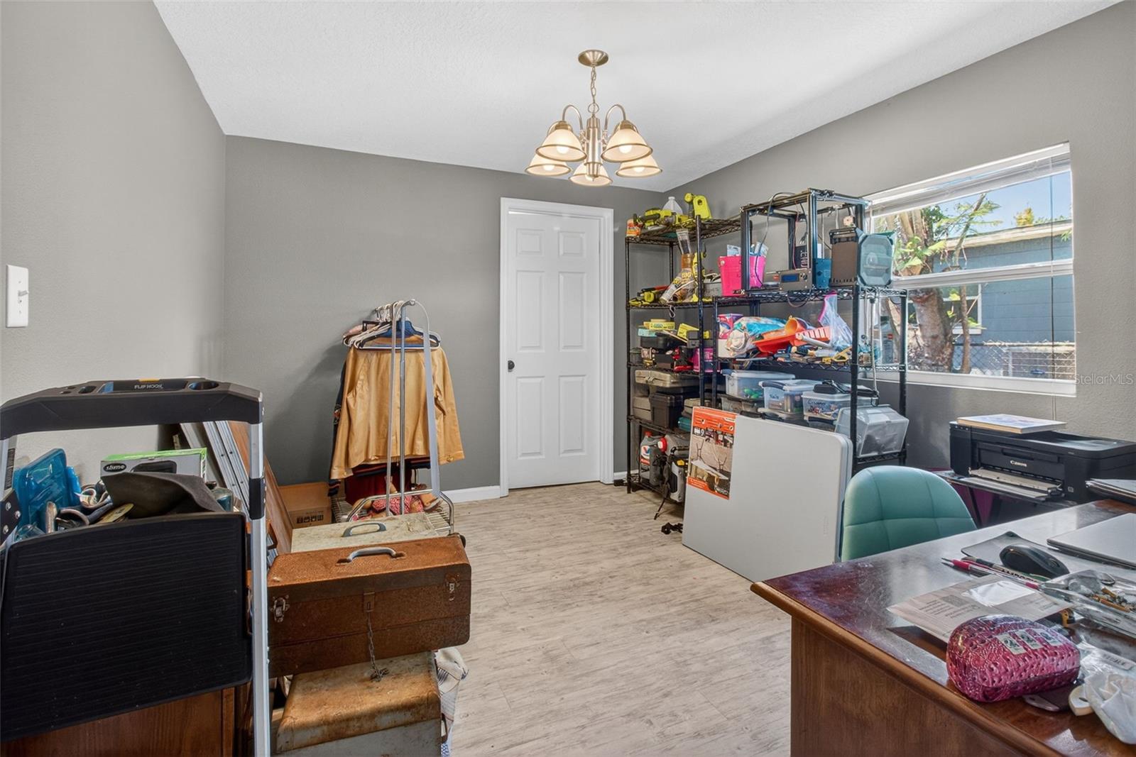 Image 9 of 38 For 7772 90th Way
