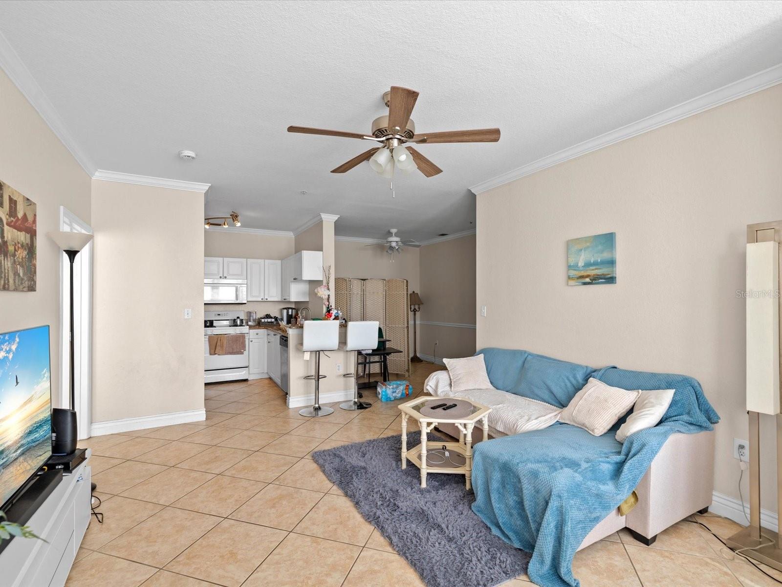 Listing photo id 9 for 2705 Via Murano  123
