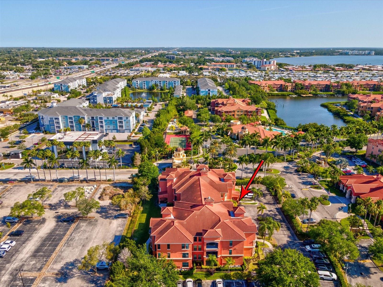 Listing photo id 38 for 2705 Via Murano  123