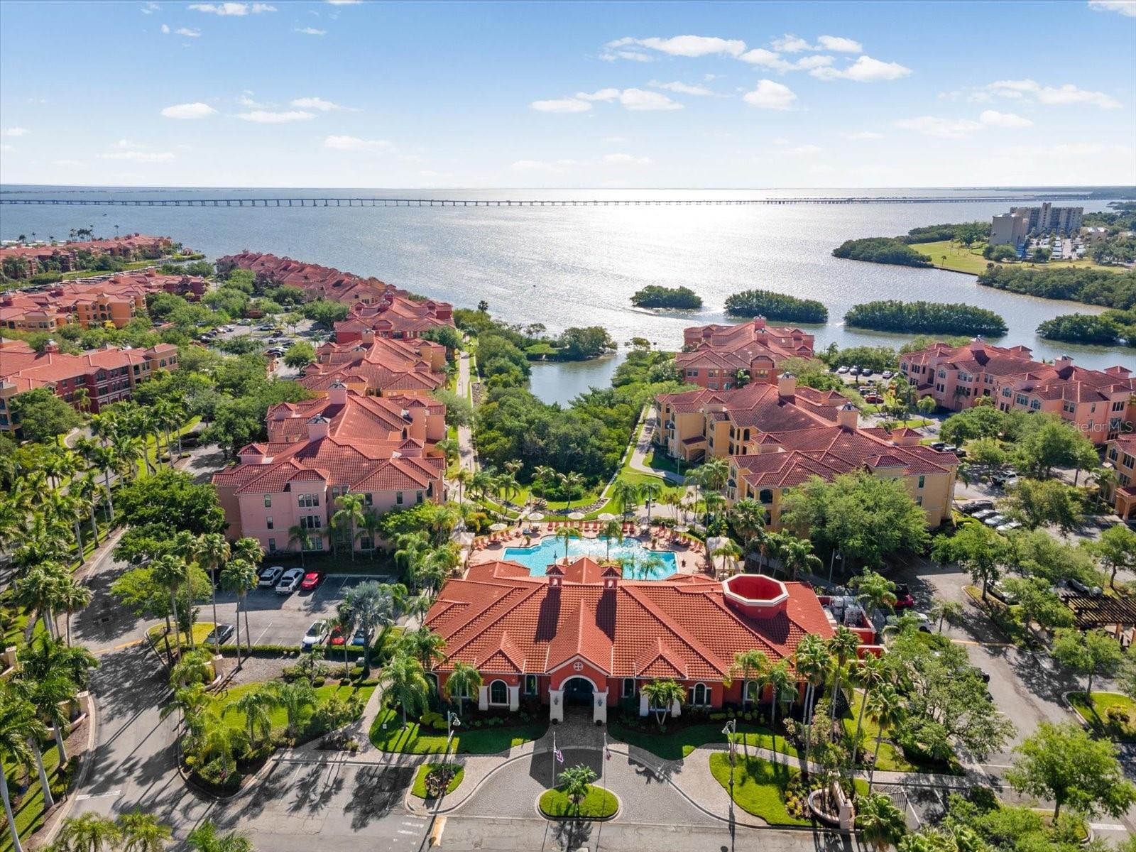 Listing photo id 43 for 2705 Via Murano  123
