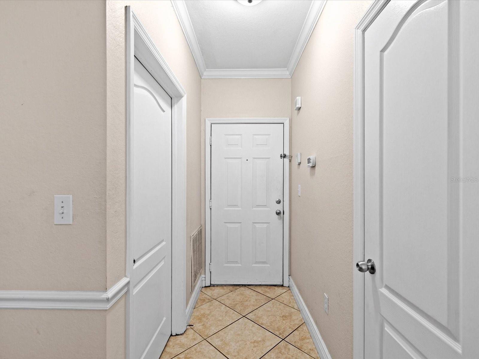Listing photo id 3 for 2705 Via Murano  123