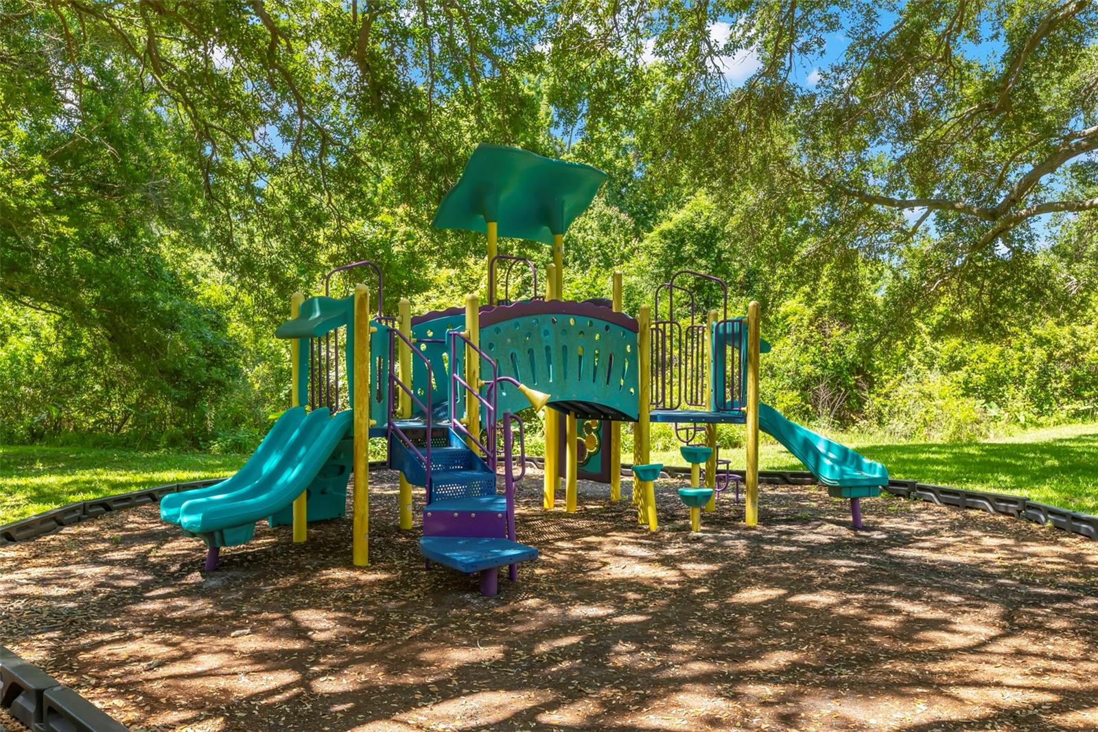 Image 29 of 43 For 2690 Coral Landings Boulevard 112