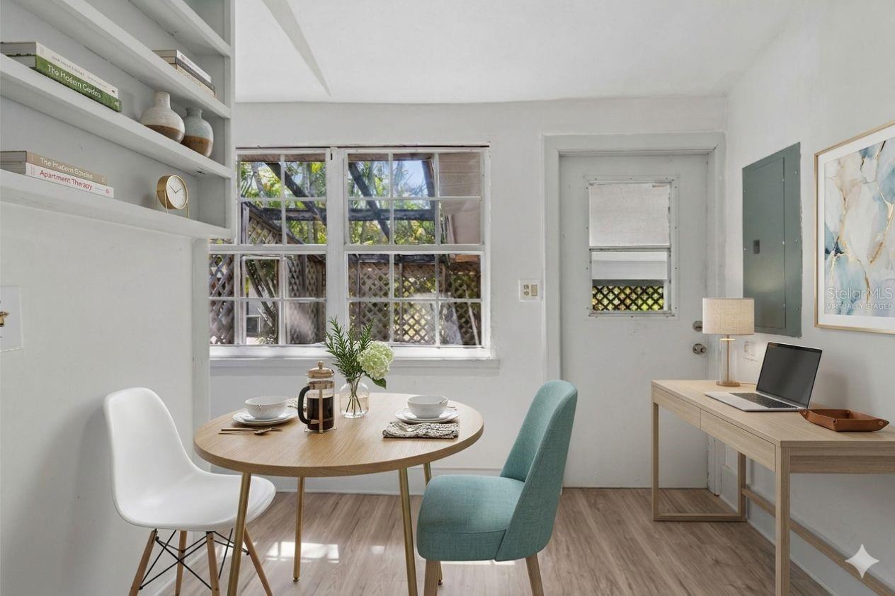 Image 11 of 37 For 1002 23rd Street W