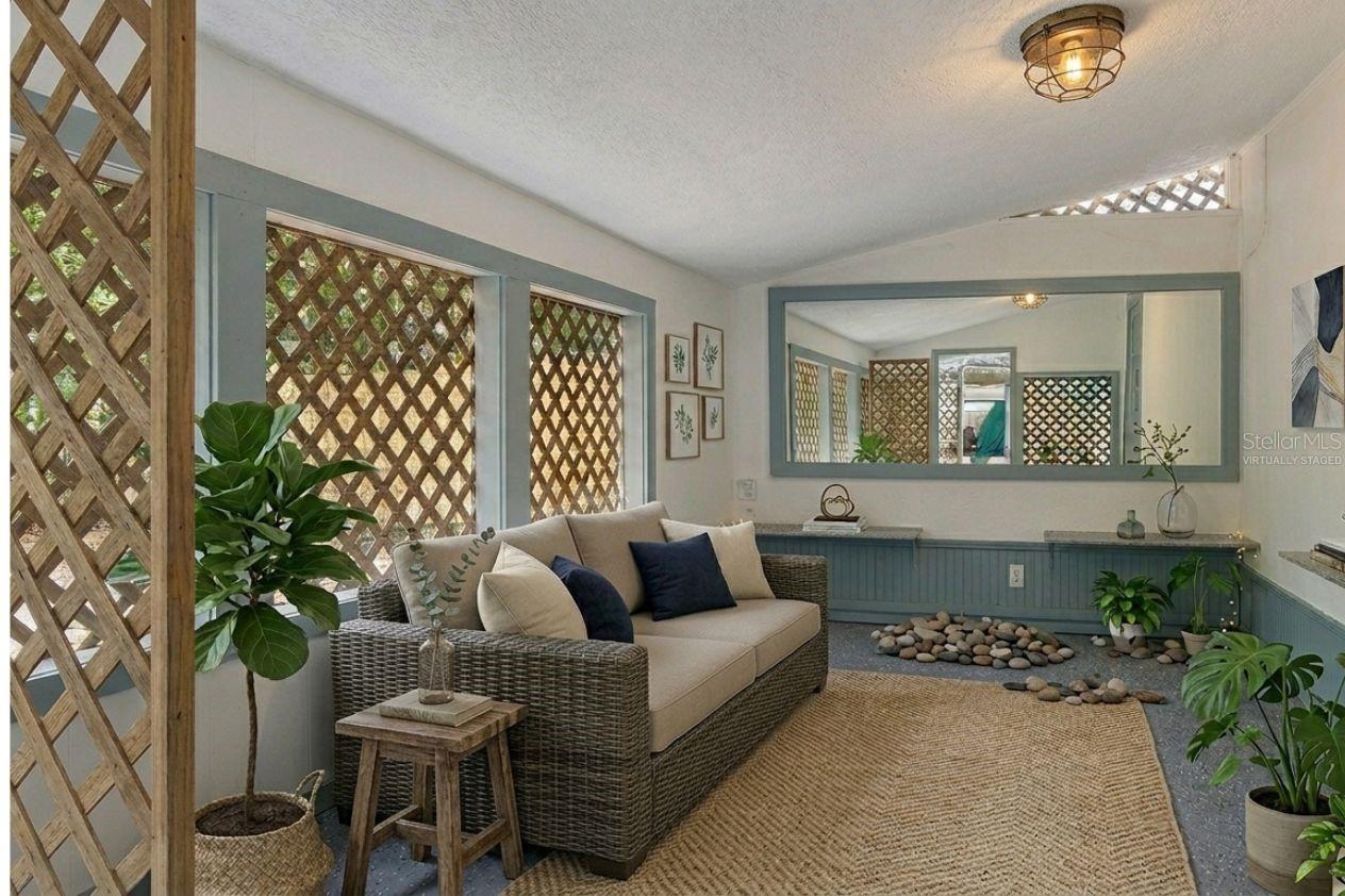 Image 26 of 37 For 1002 23rd Street W