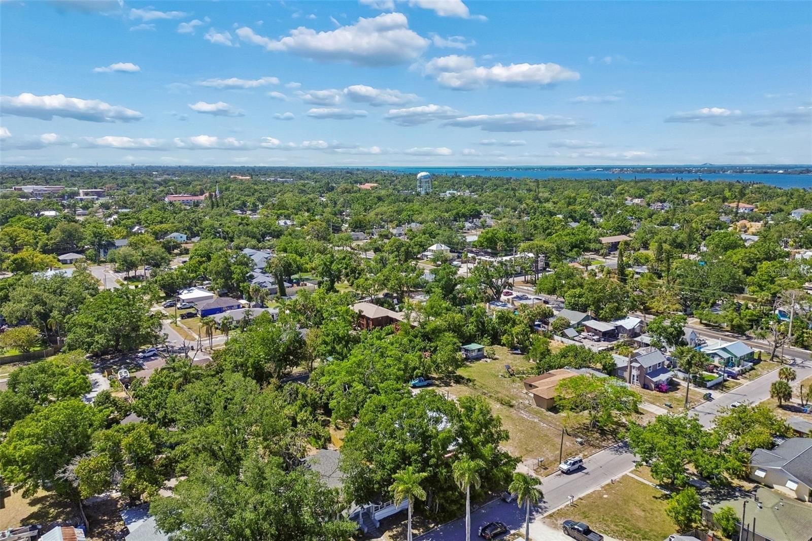 Image 36 of 37 For 1002 23rd Street W