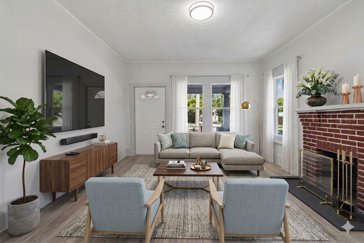 Image 4 of 37 For 1002 23rd Street W