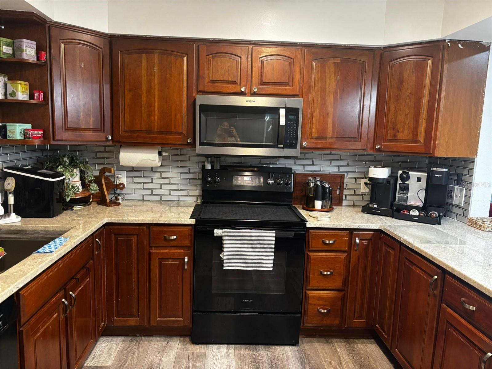 Image 21 of 34 For 4127 28th Avenue N