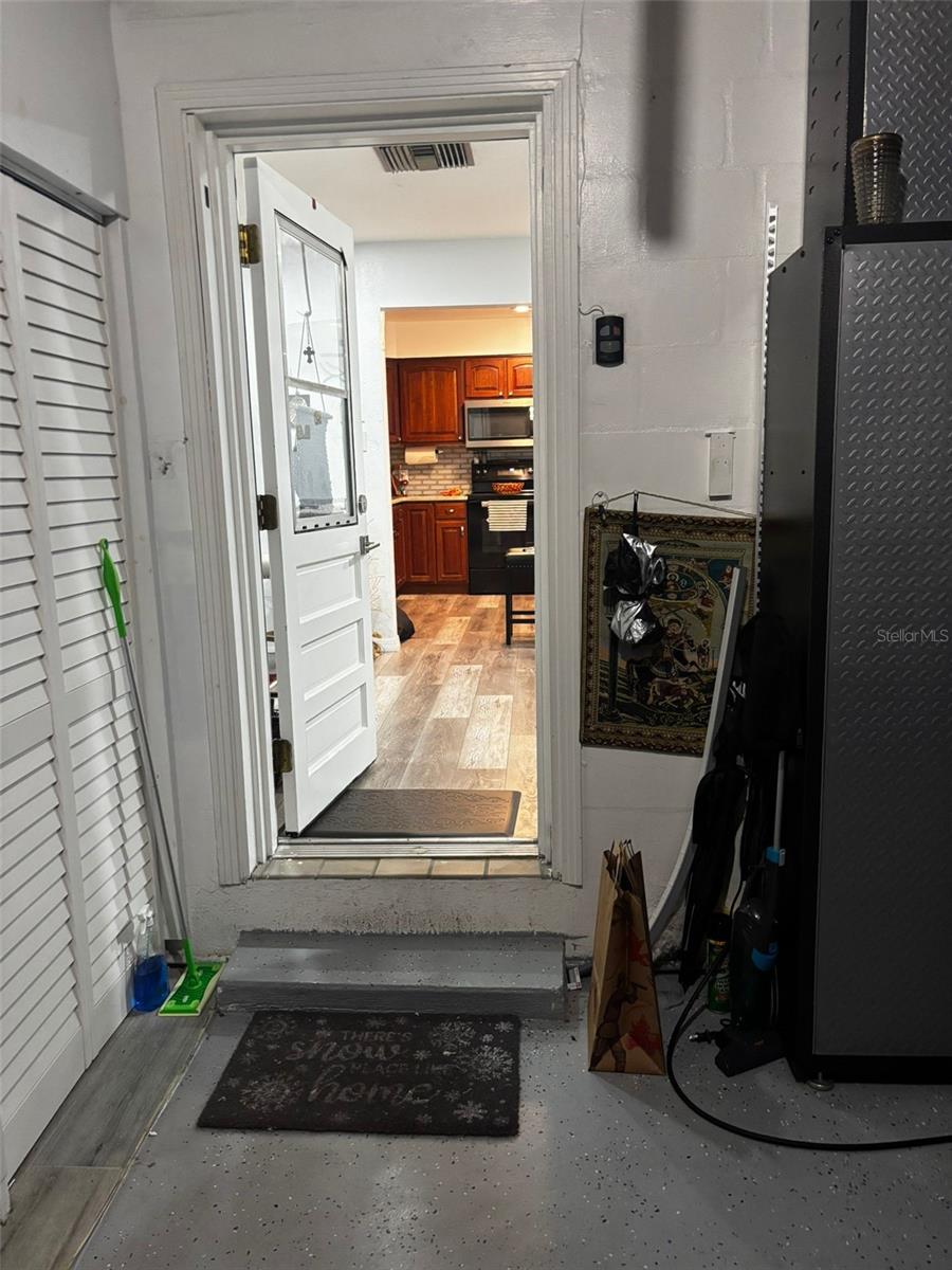 Image 31 of 34 For 4127 28th Avenue N