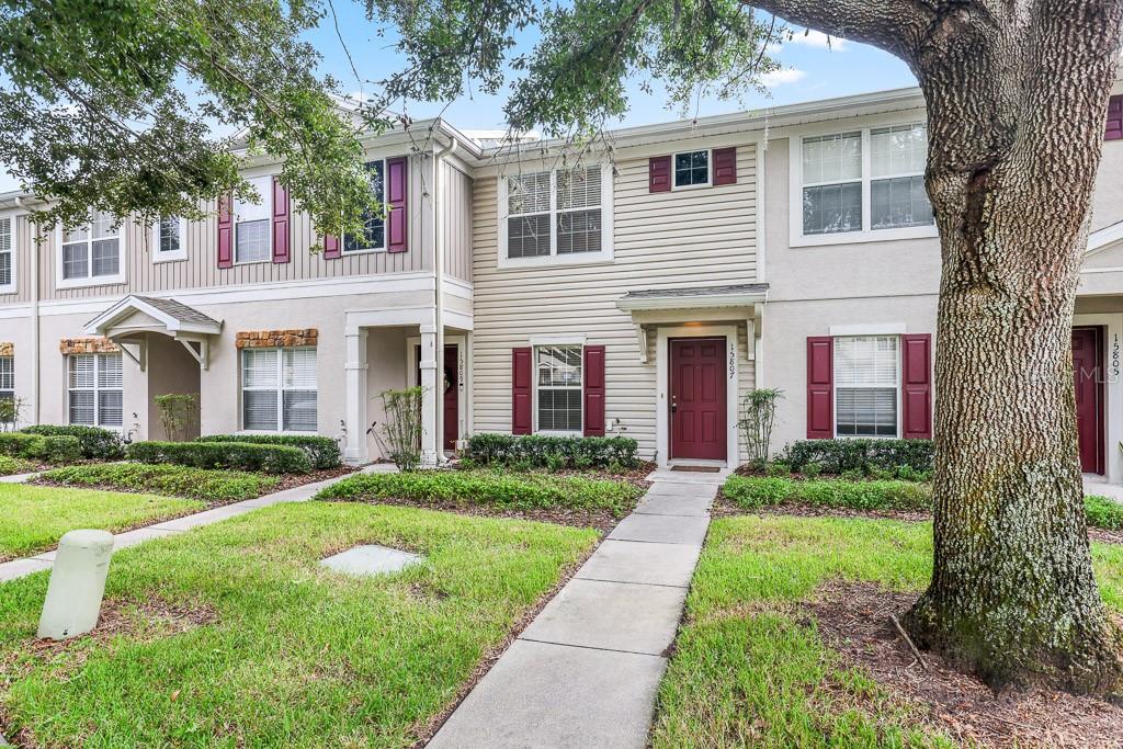 Image 2 of 28 For 15807 Fishhawk Falls Drive