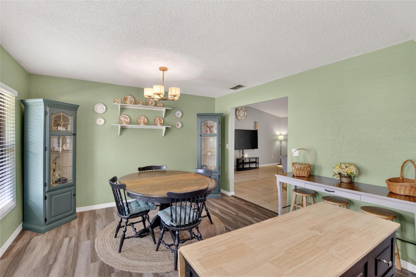Image 10 of 31 For 3734 Opal Drive