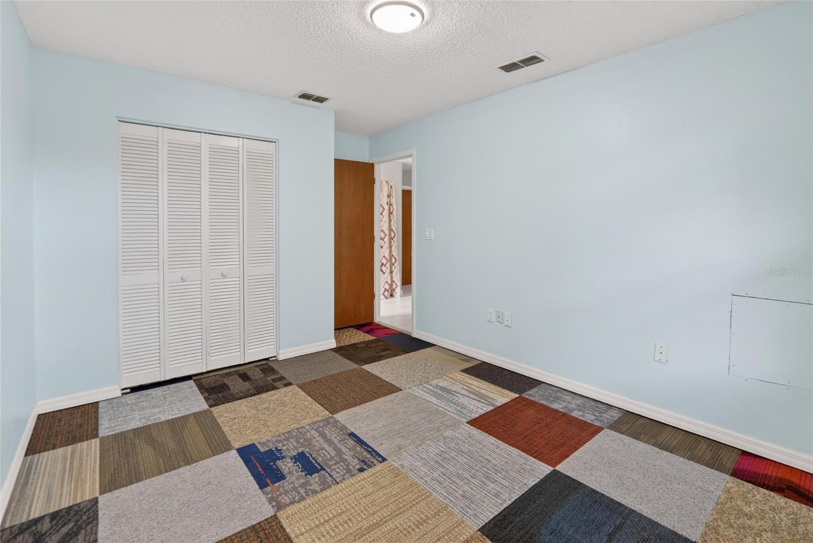 Image 21 of 31 For 3734 Opal Drive
