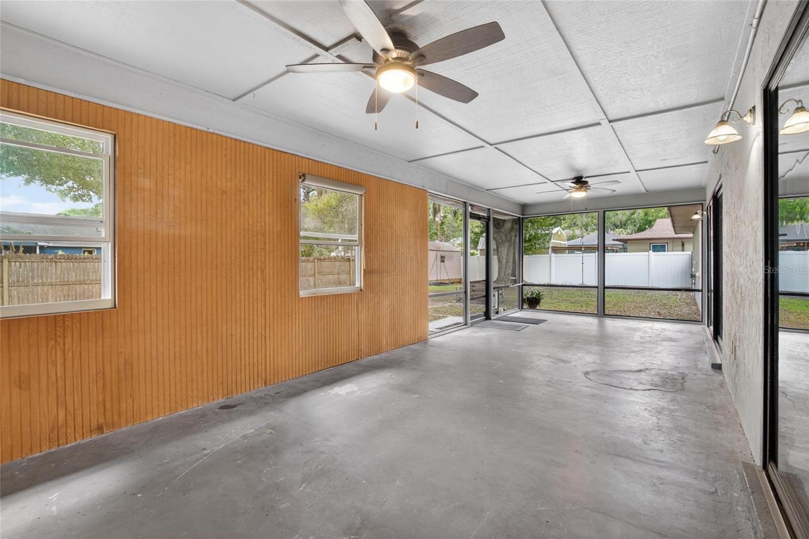 Image 24 of 31 For 3734 Opal Drive