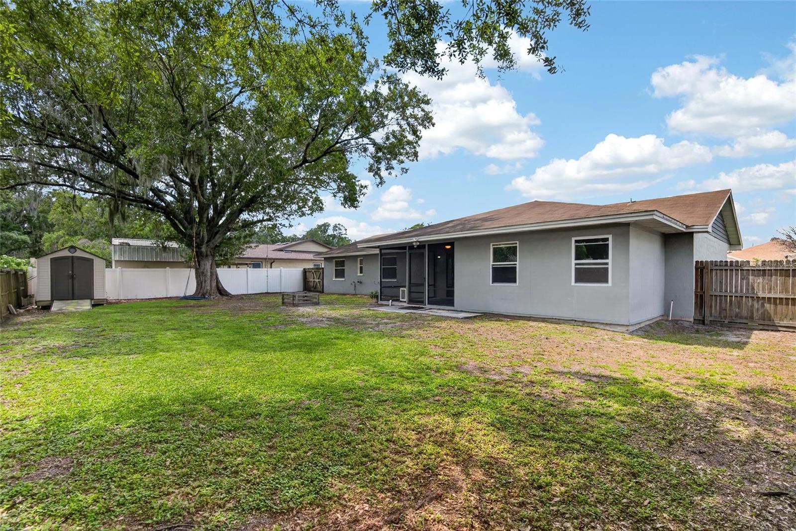 Image 27 of 31 For 3734 Opal Drive