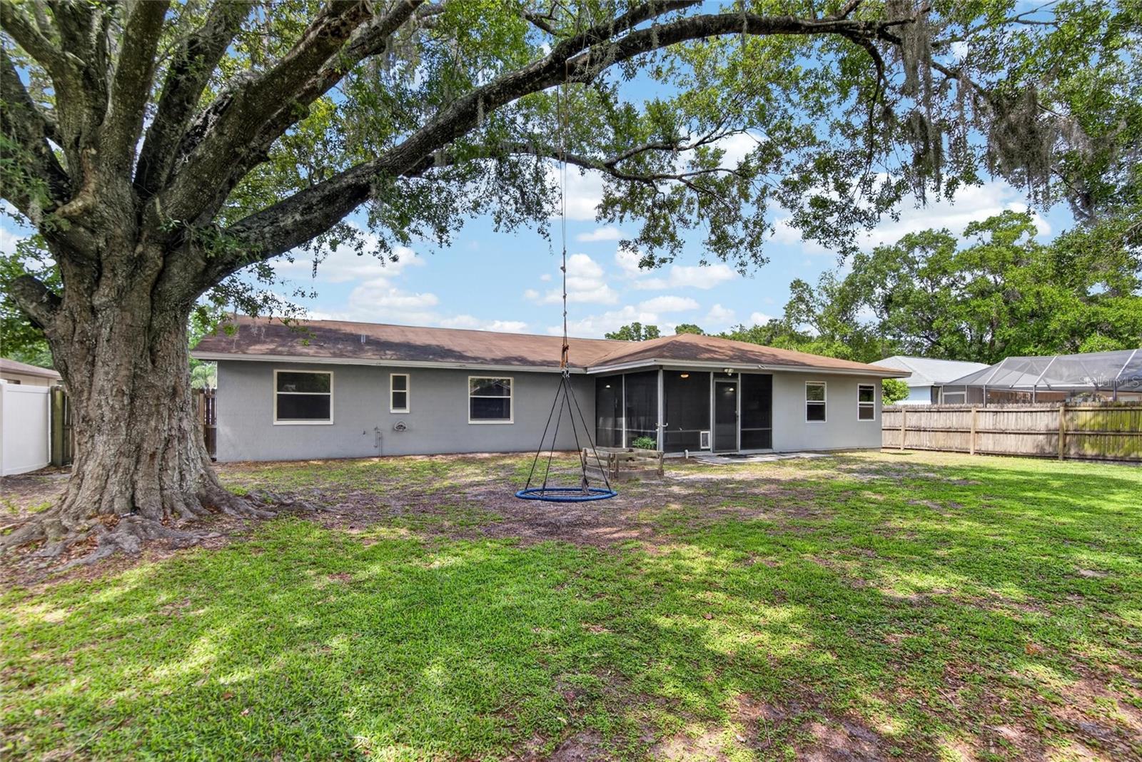 Image 28 of 31 For 3734 Opal Drive