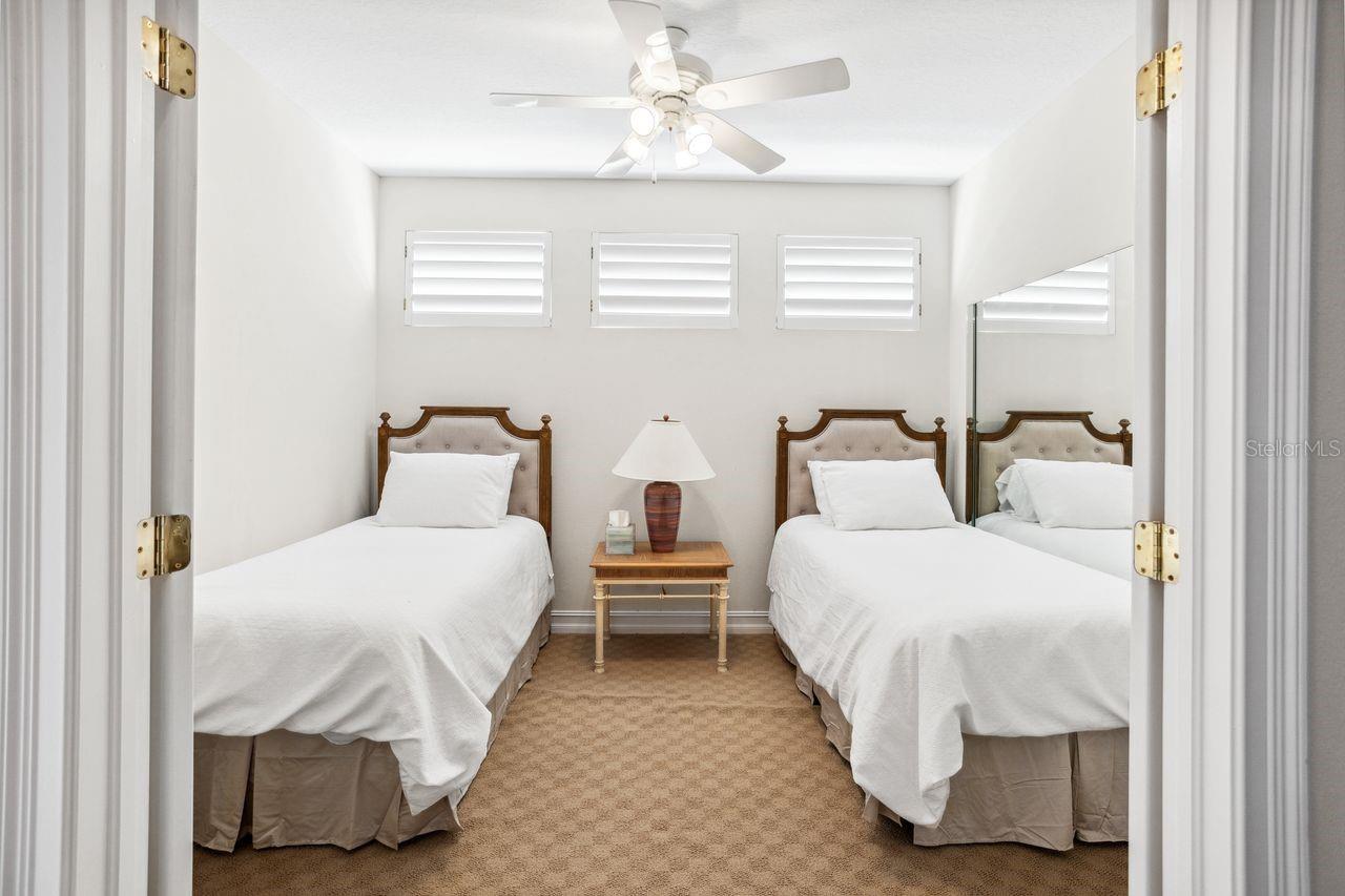 Image 30 of 49 For 7286 Maidencane Court