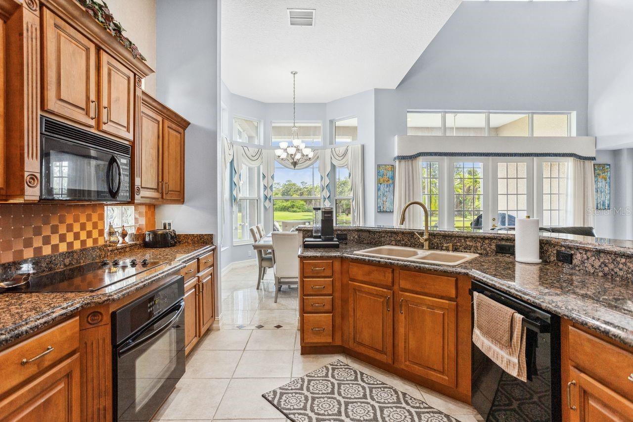 Image 8 of 49 For 7286 Maidencane Court