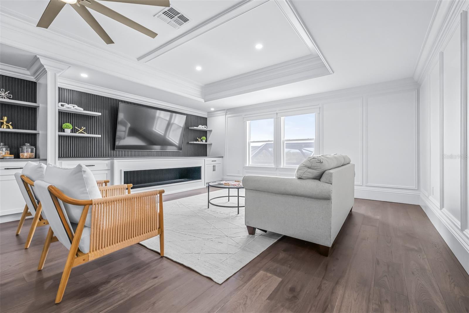 Image 63 of 96 For 7190 Graybrook Drive
