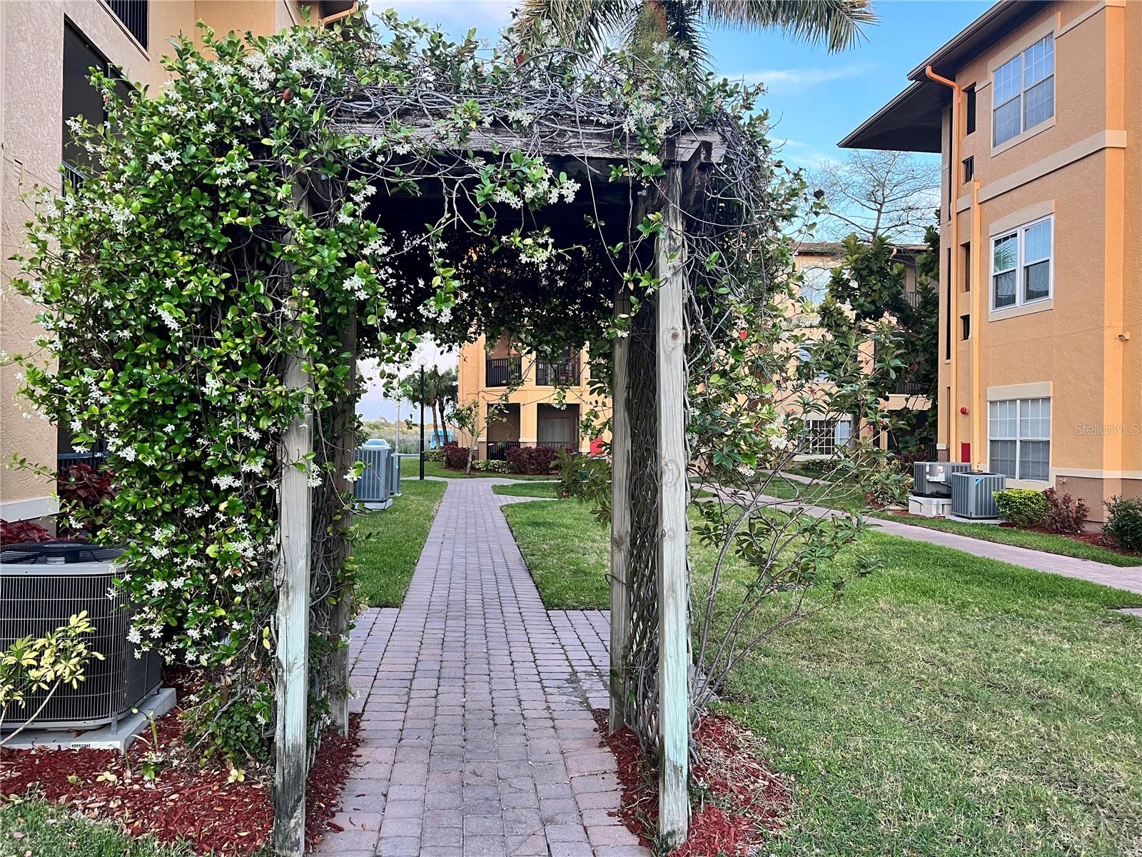 Image 31 of 32 For 4323 Bayside Village Drive 202