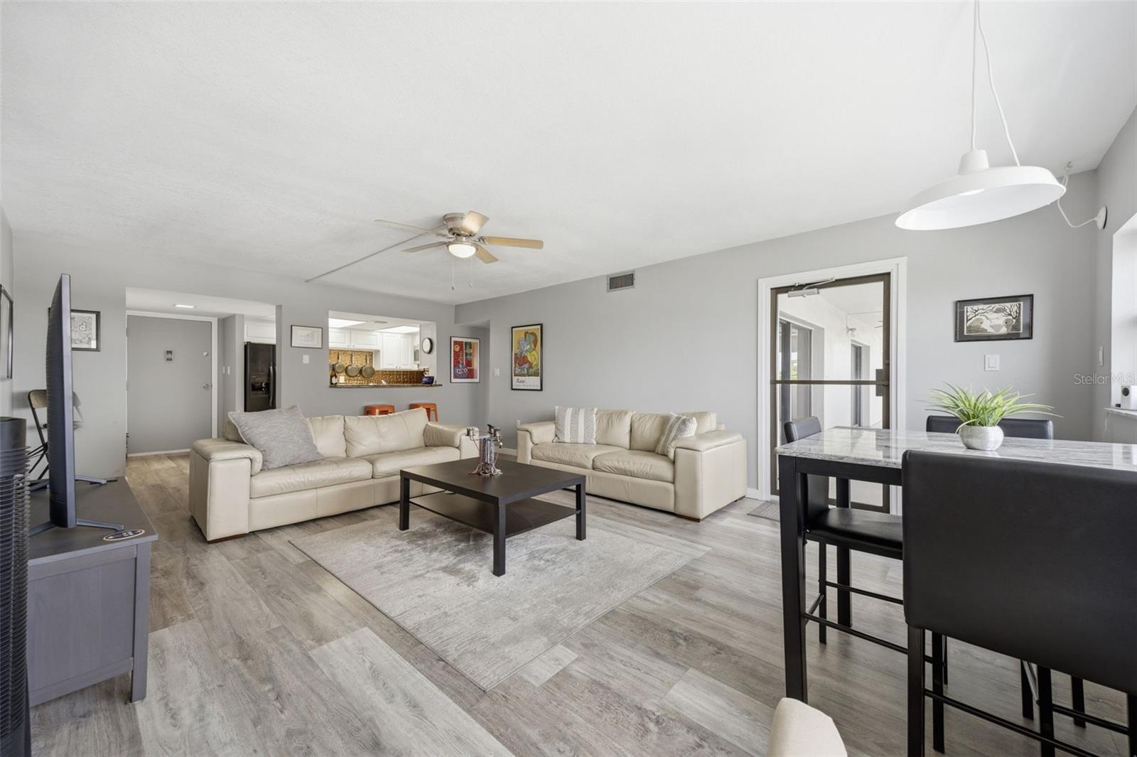 Image 10 of 32 For 4141 Bayshore Boulevard 606
