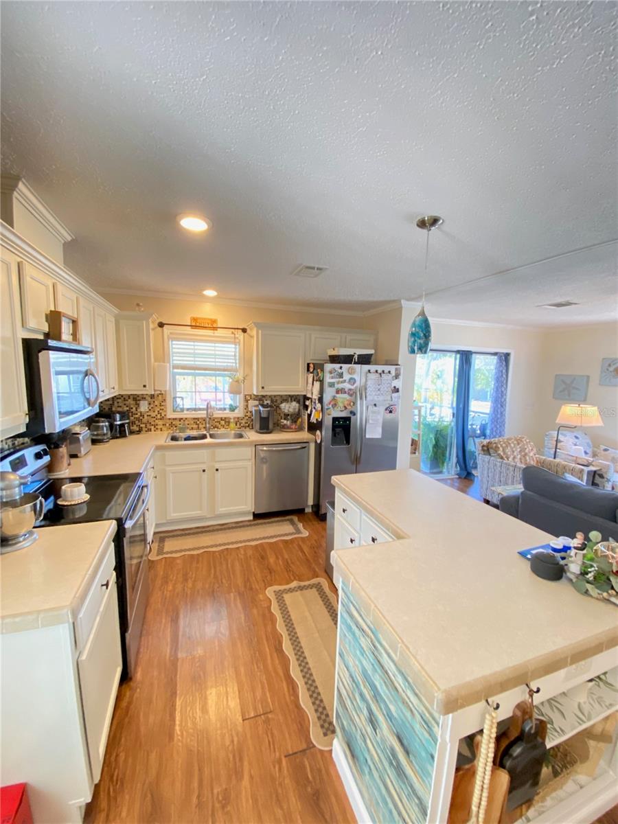 Image 10 of 65 For 8330 Fantasia Park Way