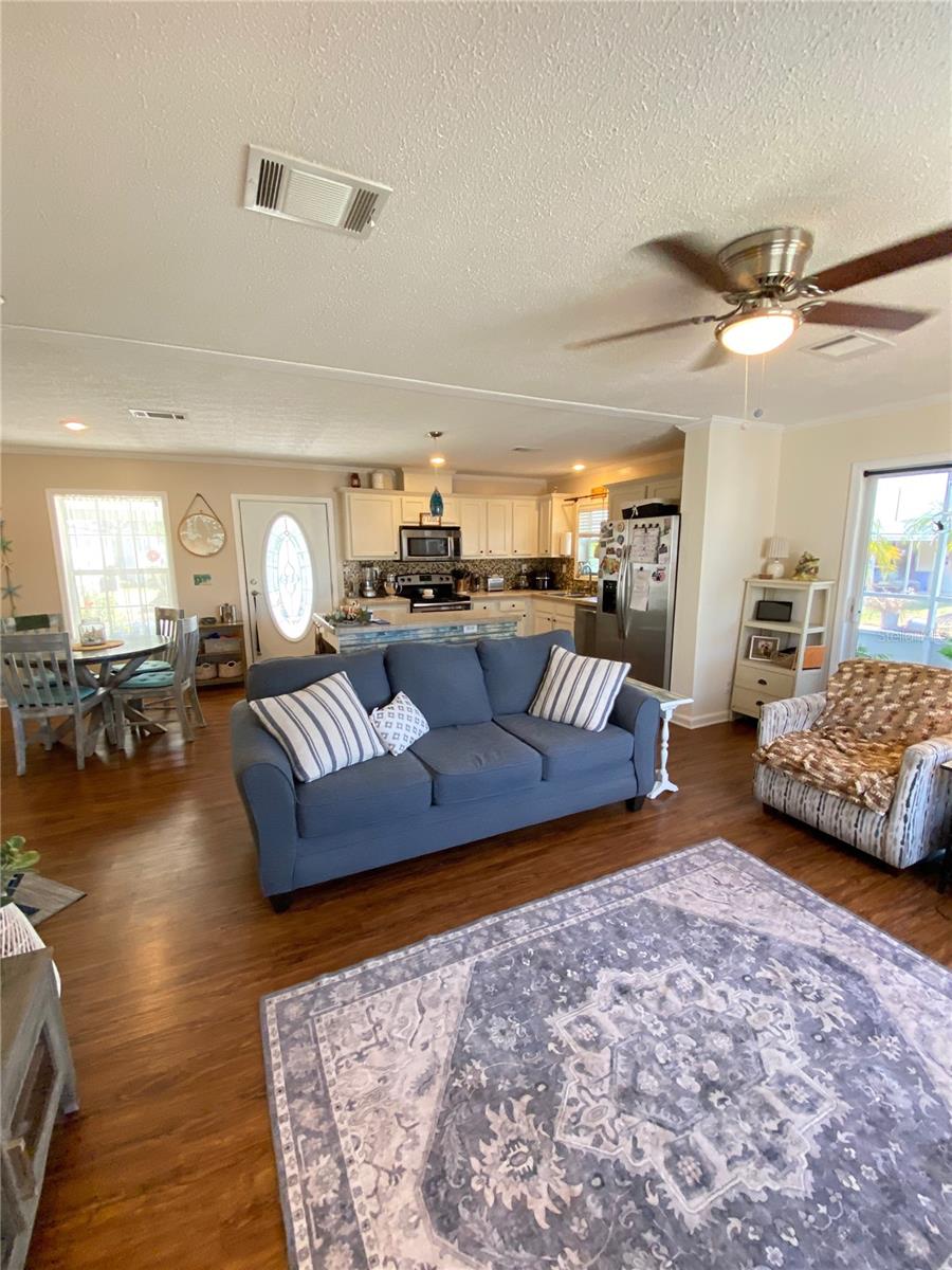 Image 16 of 65 For 8330 Fantasia Park Way