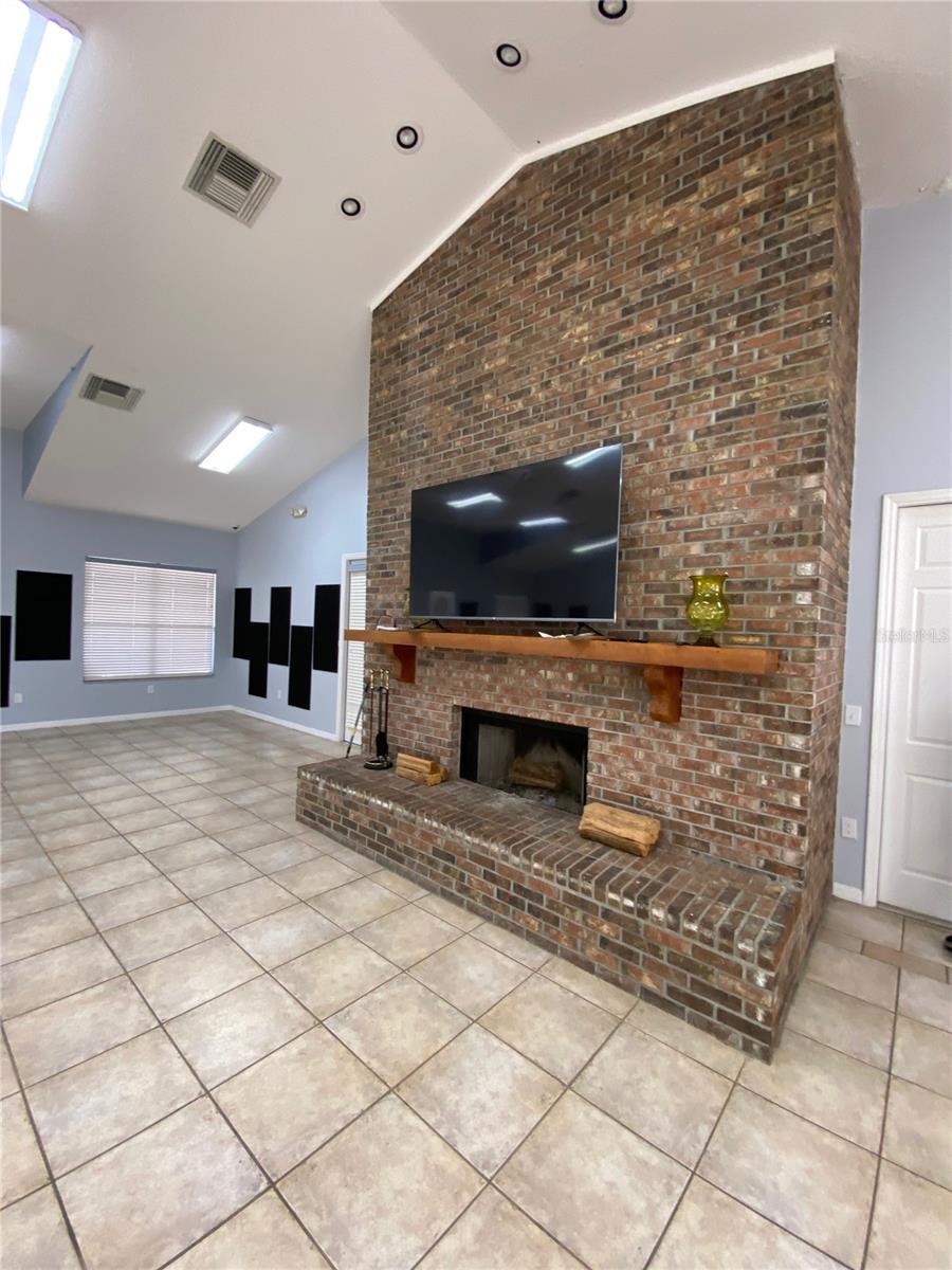 Image 47 of 65 For 8330 Fantasia Park Way