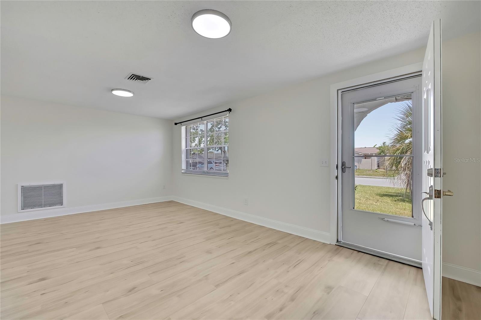 Image 10 of 53 For 6214 Westport Drive