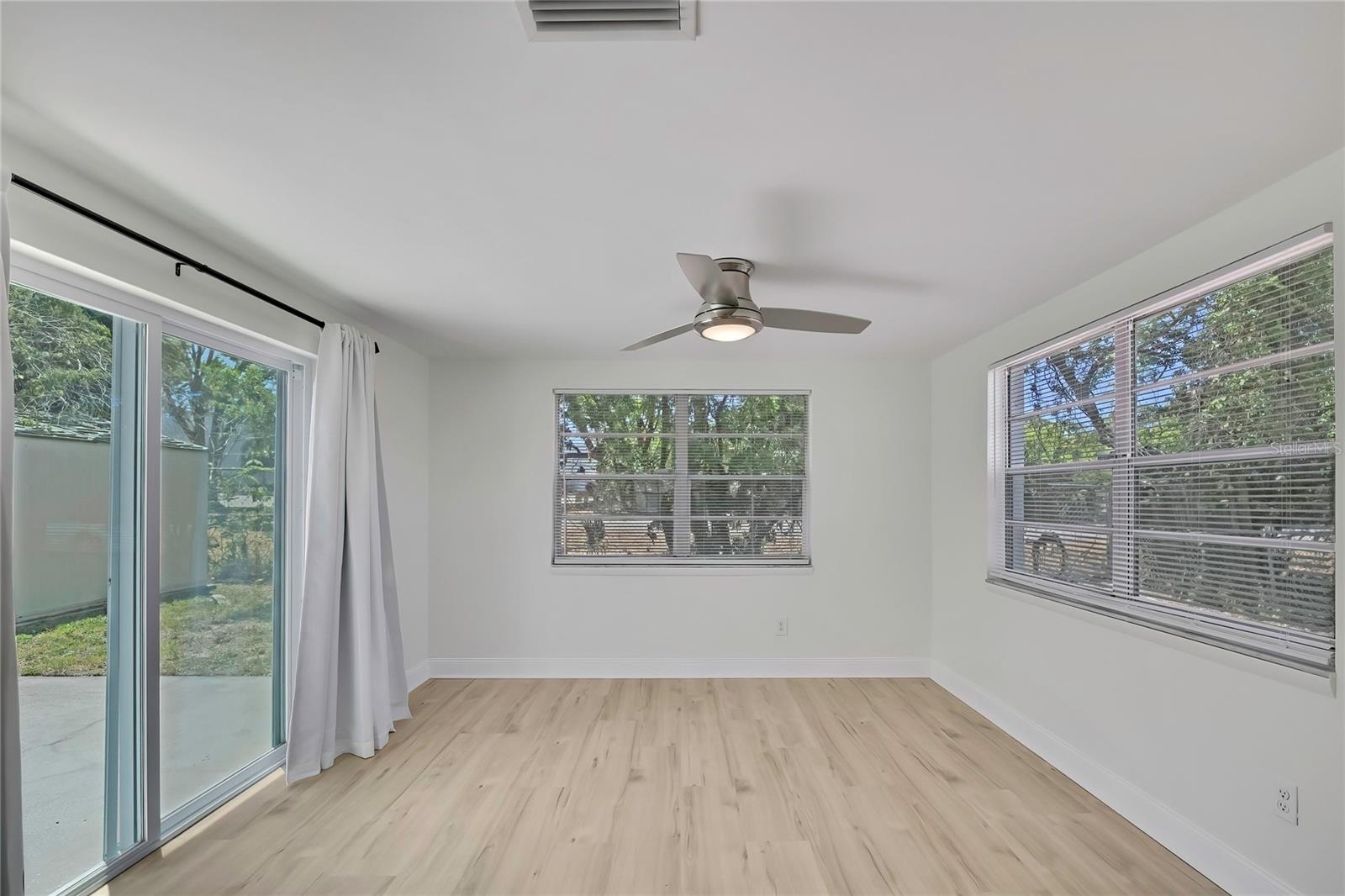 Image 21 of 53 For 6214 Westport Drive