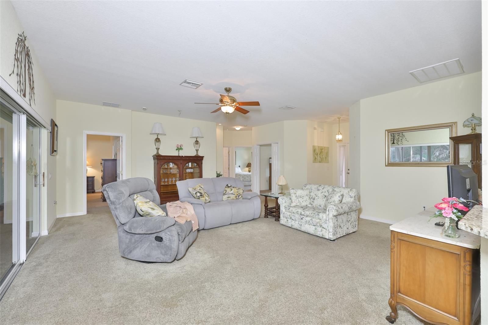 Image 13 of 48 For 4465 Strathmore Drive